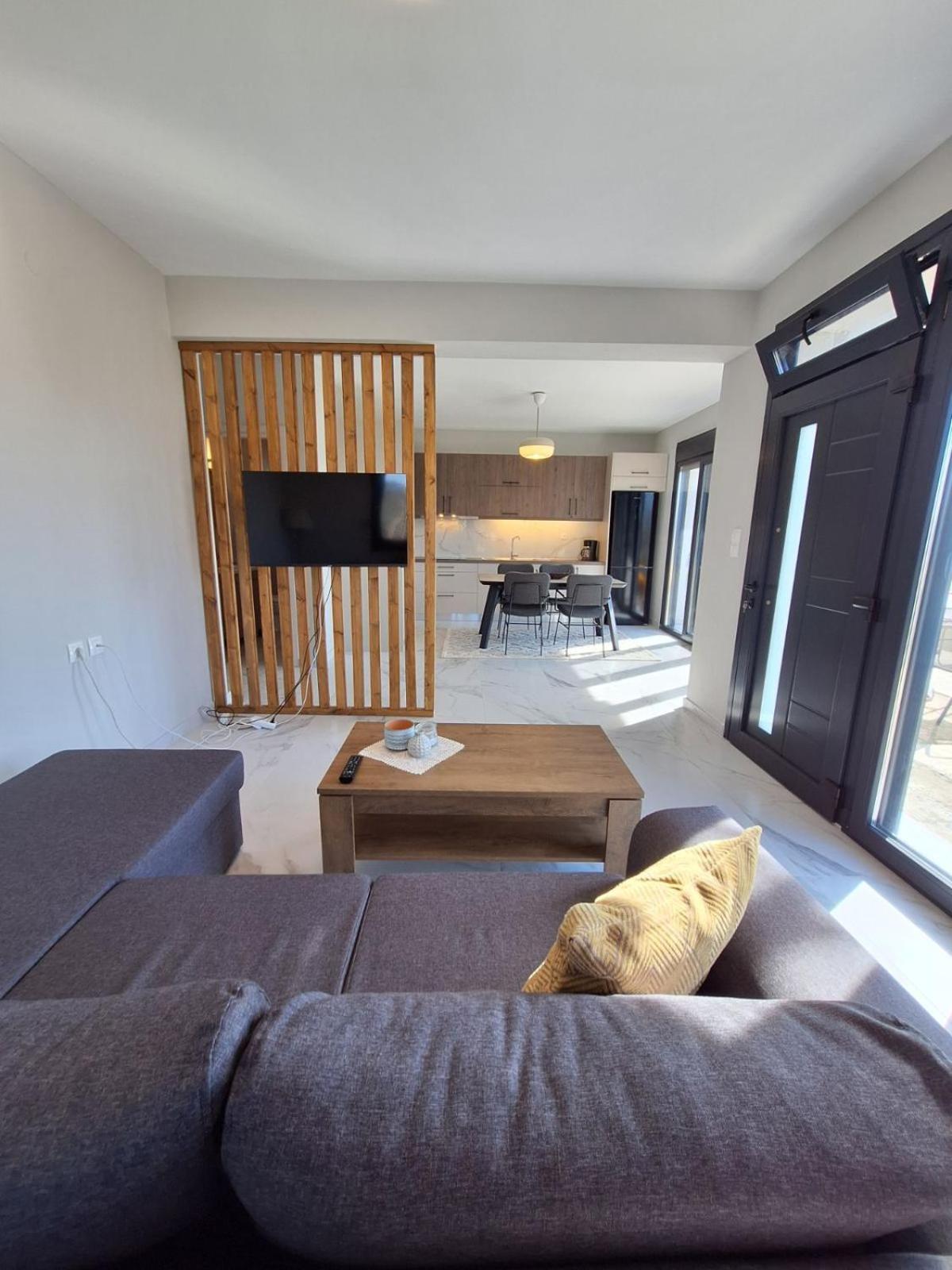 P&M Apartment Янина Экстерьер фото