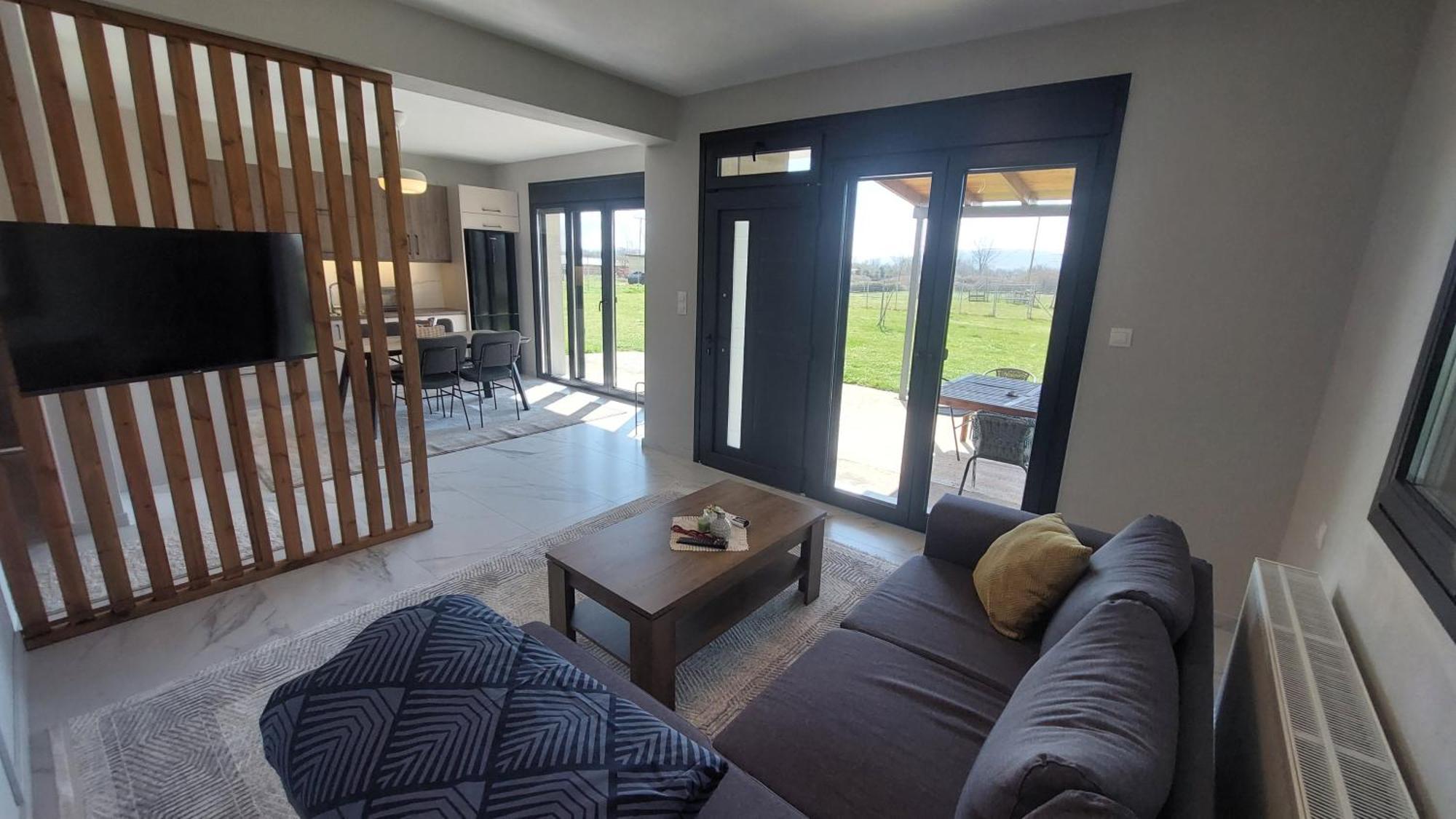P&M Apartment Янина Экстерьер фото